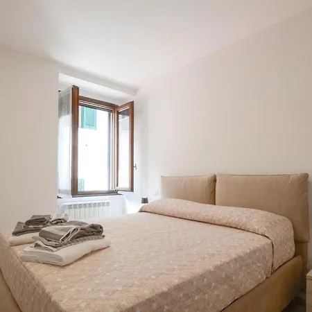 Cozy Apartment In Carro With Wifi *